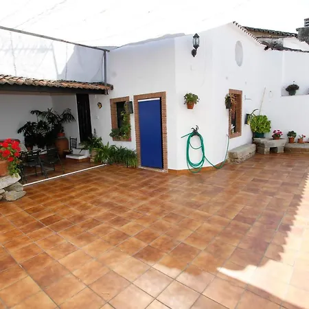 Merida Hétvégi ház Aljucén